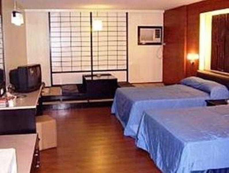 Hotel Sogo Edsa Caloocan Екстериор снимка